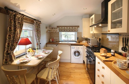Eglwysbach Cabaña | Lletty & Annexe - a joint marketing that sleeps 8 guests in 4 bedrooms
