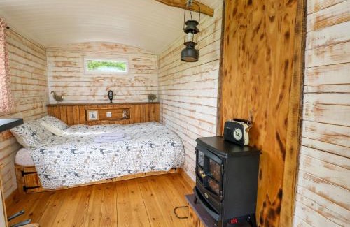 Brynrefail Casa | Llety Llanfair