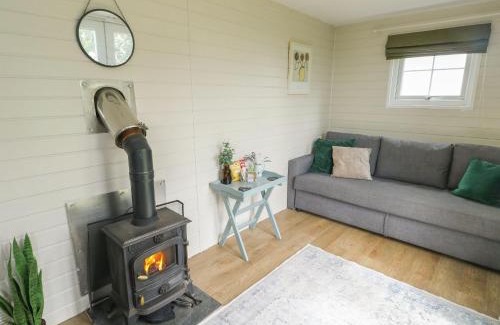 Ty Croes Casa | Llewelyn Shepherds Hut