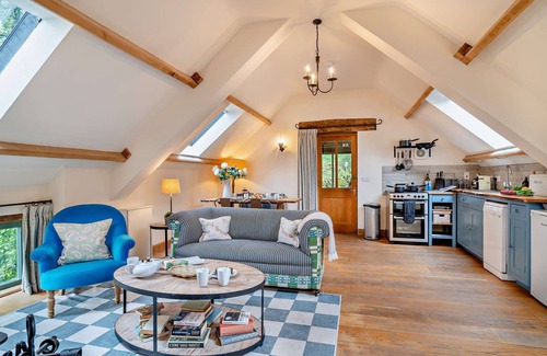Cwmdu Casa | Llewenau-Draw Farm - The Barn