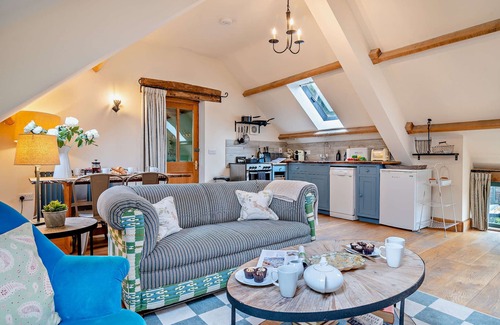 Cwmdu Casa | Llewenau-Draw Farm - The Barn