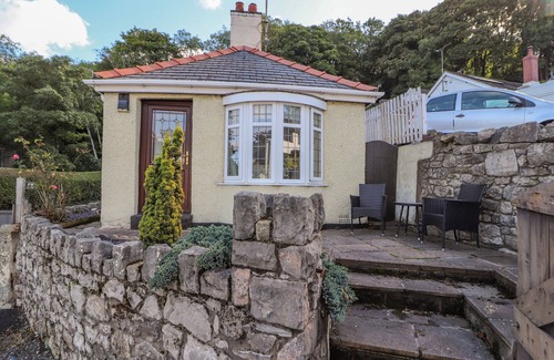 Dyserth Cabaña | Llidiart Cerrig