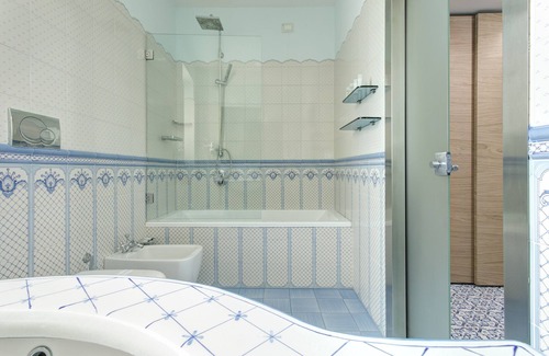 Vietri sul Mare Hotel | Lloyd's Baia Hotel