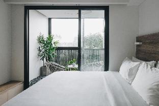 Seminyak Hotel | Lloyd's Inn Bali