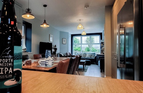 Edern Cabaña | Alojamiento de 5 habitaciones en Morfa Nefyn, near Pwllheli