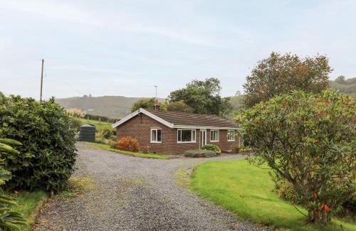 Capel Bangor Casa | Llwynon