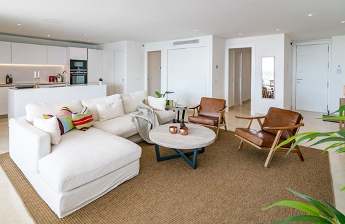 Marbella Apartamento | LMR- Luxury apartment, private pool. Families only