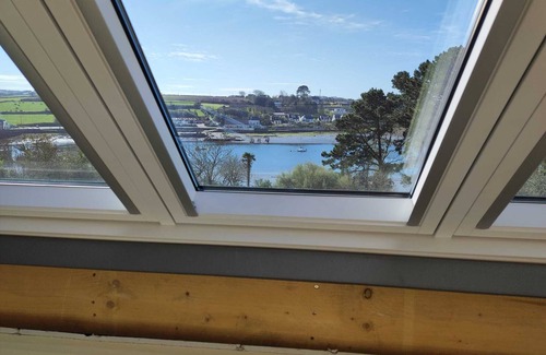 Plouguerneau Villa | Loarwenn, spacious villa overlooking the Aber wrach