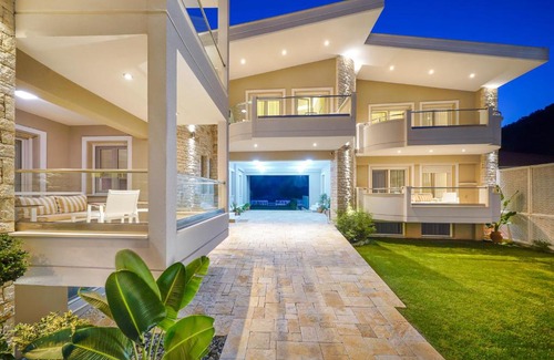 Golden Beach Apartamento | Lobelia Luxury Suites
