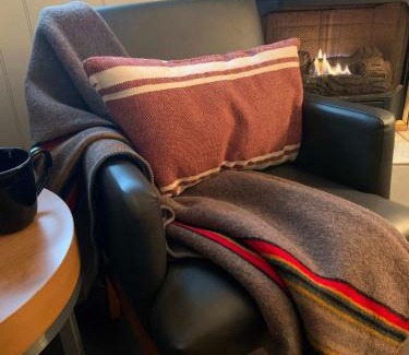 Eureka Springs Casa | Loblolly Pines Adventure Cabin 1 Q/Q