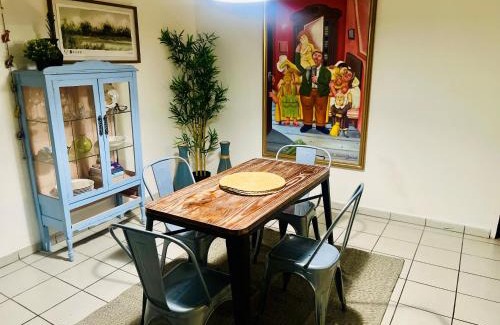 Gobernador Pinero Apartamento | Local Nest in San Juan