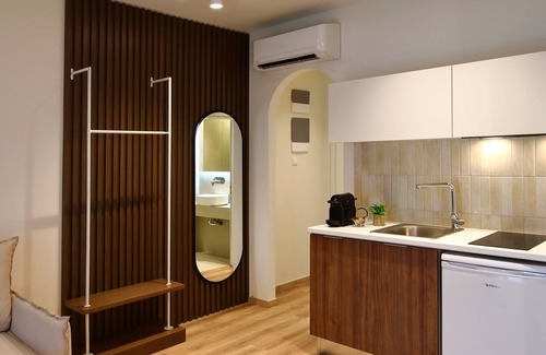 Nea Moudania Hotel | Local Suites 3 - Nea Moudania