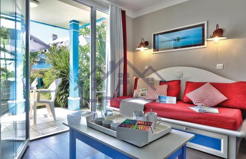Guilvinec Apartamento | LocaLise au Guilvinec - B5 - Plain-pied avec piscine et jardin - Tout à pied, plage, port, centre, commerces, marché - Wifi inclus - Linge de lit inclus - Animaux bienvenus