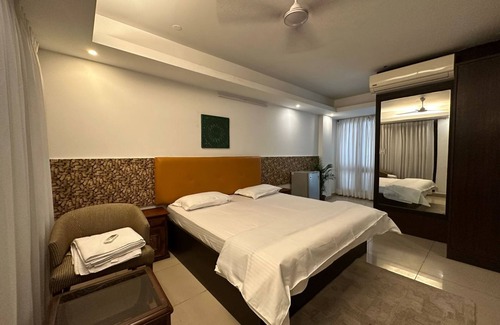 Hauz Khas Village Cama Y Desayuno | Locals Stay Hauz Khas