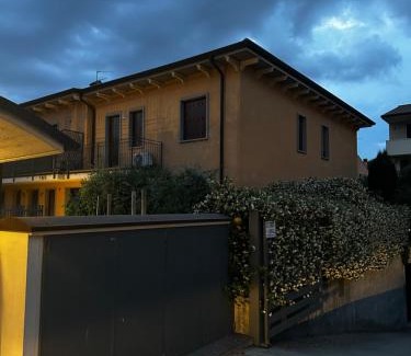 Montioni Cama Y Desayuno | Locanda Arizona