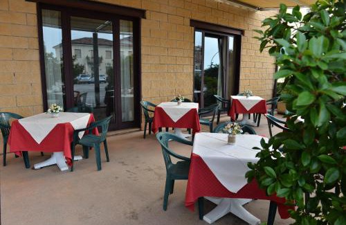 Ovest Casa | Locanda Corte Girlanda