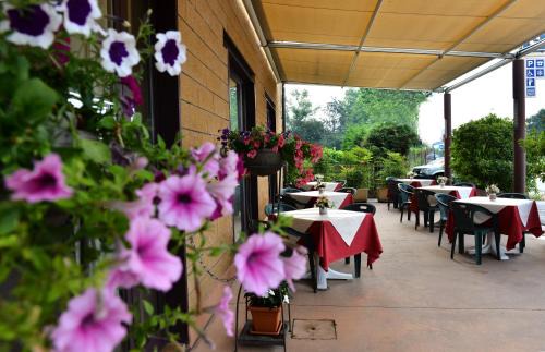 Ovest Casa | Locanda Corte Girlanda