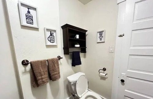 Dayton Casa | Located close to UD Arena, MVH, KHN, University of Dayton, Downtown Dayton