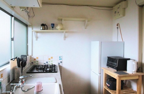 Chuo Ward Apartamento | Located in Chuo Ward Kumamoto City near Kokai Shopping Street this lodging facility lets you feel / Kumamoto Kumamoto