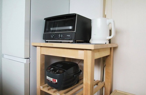 Chuo Ward Apartamento | Located in Chuo Ward Kumamoto City near Kokai Shopping Street this lodging facility lets you feel / Kumamoto Kumamoto