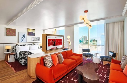 Las Vegas Apartamento | Located in Las Vegas, 1.2 mi from Las Vegas Strip, Virgin Hotels Las Vegas .