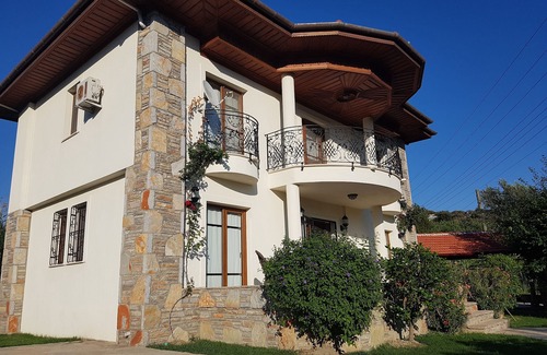 Dalyan City Center Villa | Ubicado en una zona tranquila, cerca del centro de la ciudad de Dalyan.