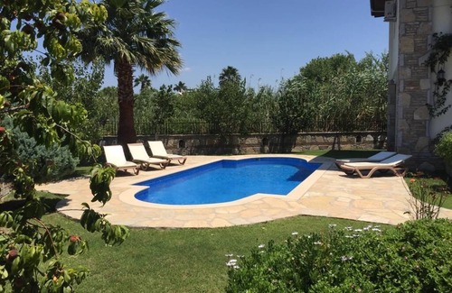 Dalyan City Center Villa | Ubicado en una zona tranquila, cerca del centro de la ciudad de Dalyan.
