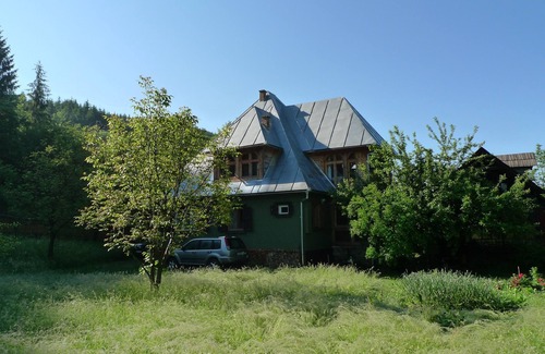 Viseu de Sus Casa | Ubicado en medio de uno de los paisajes culturales más bellos de Maramures.