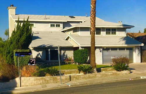 Rowland Heights Casa | Located in the center of Great Los Angeles with 6 Bedrooms sleeping 12 people