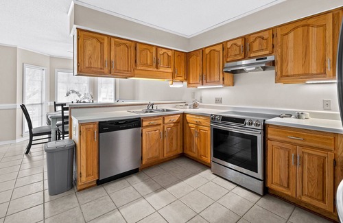 Fairhope Casa | Located on Golf Course - Entire 3 Bed House with Screened in Patio