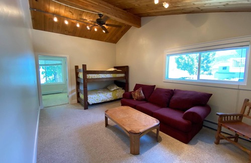 Laketown Casa | Ubicado en la playa sur de la hermosa Bear Lake, Utah