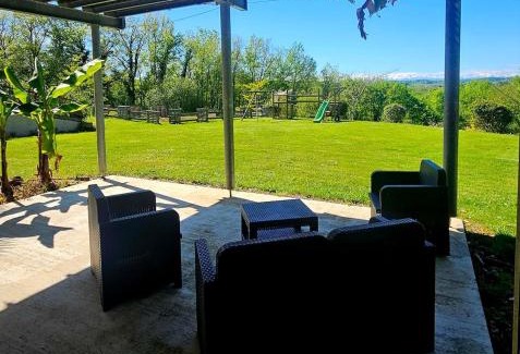 Madiran Apartamento | Location avec vue sur Pyrénées