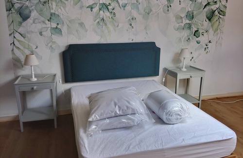 Montsoreau Casa | Location center of MONTSOREAU 49730.rue jehanne d'arc.