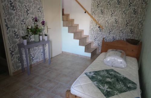 Montsoreau Casa | Location center of MONTSOREAU 49730.rue jehanne d'arc.