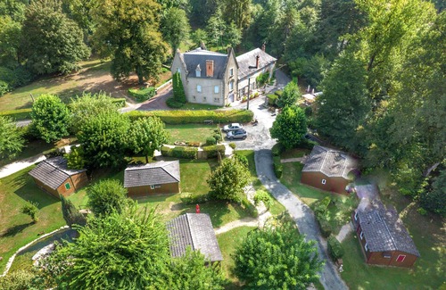 Coly Chalet De Esquí | Location Chalet en Bois Village Vacance Calme