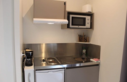 Les Tourrettes Apartamento | Location de Studio Meublé de Tourisme Avec Terrasse, Proche de Montélimar