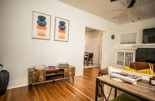 Southtown Casa | Location! Downtown San Antonio, Southtown, King William