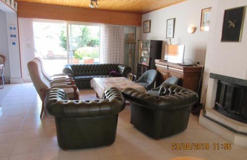 La Bree-les-Bains Casa | Location La Brée les Bains 15 personnes