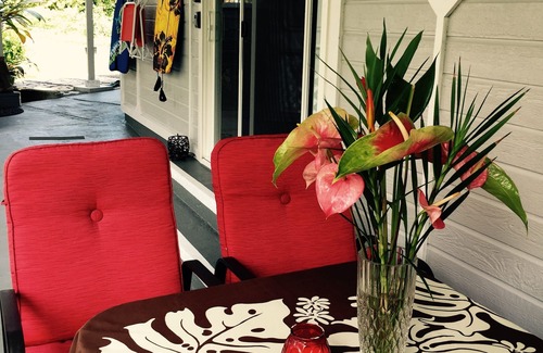 Keaukaha Apartamento | Ubicación, ubicación, hermoso AC Beach Studio en Hilo; Pocos pasos de Beach Cove
