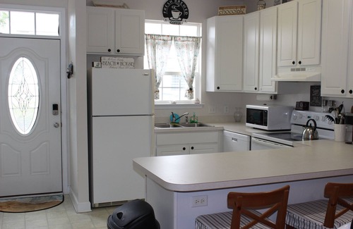 Frankford Casa | LOCATION! LOCATION! LOCATION! Perfect townhome 1.5 miles to Bethany Beach