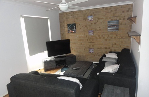 Brompton Casa | Location, Location, Location and a comfy space townhouse all in one