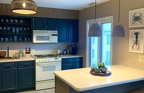 Admiral Estates Casa | Location Location Location Hear the waves & see Endless Beach Views in Cape May
