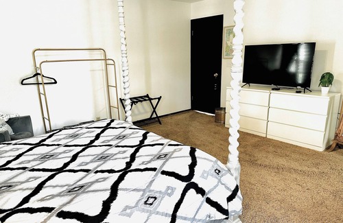 Midland Casa | Location~Location~Location