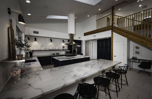 North Mountain Casa | Location Location Location! 5500sqft of Modern Luxury