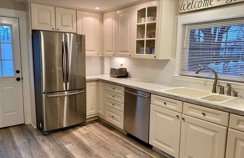 Ogunquit Casa | Location, location! Park your car and never get back in! 4 bedroom 2 bath