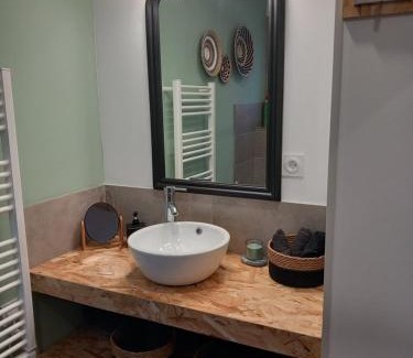 Saint-Medard-en-Jalles Apartamento | Location Studio indépendant avec terrasse ,les vignes d'élian