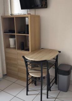 Port Rive Gauche Apartamento | LOCATION STUDIO EN BORD DE PLAGE A GRUISSAN