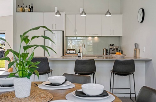 Kinloch Casa | Loch Haven - Kinloch Taupo
