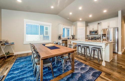 Garden City Casa | Lochwood Getaway