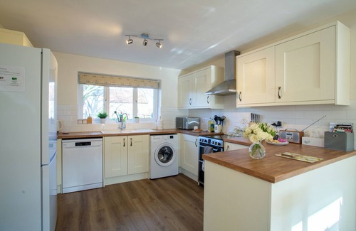 Lockton Cabaña | Lock Cottage, 3 bed cottage (sleeps 6) in Lockton nr Pickering
